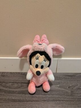 Tokyo Disney Resorts Minnie Mouse Plush